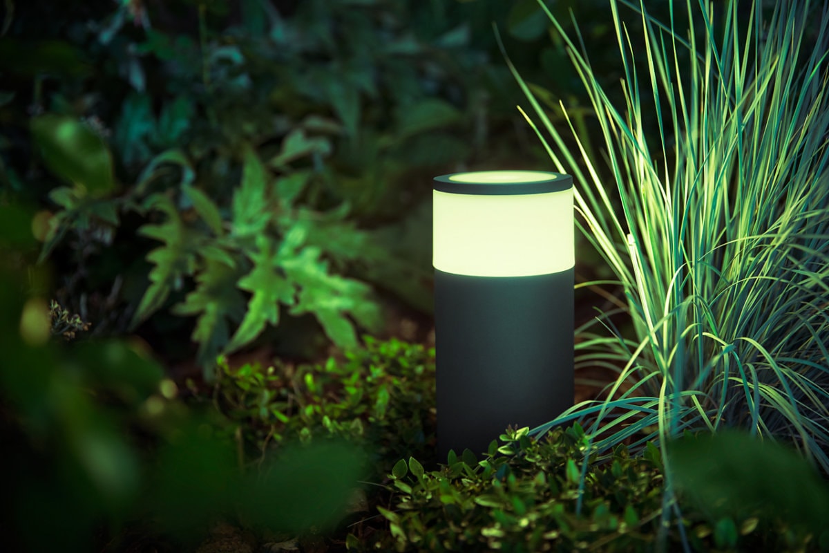 Smart-Outdoor-Lighting-vs-Regular-Garden-Lights Intelligent Lighting - How It Can Reduce Energy Bills